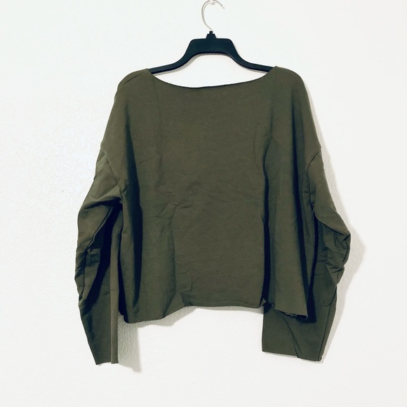 LA Collective Cropped Sweater (Olive Green) - Picture 3 of 6